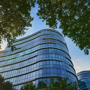 Paragraph Freedom Square, A Luxury Collection Hotel, טביליסי