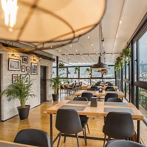 Timber Boutique טביליסי